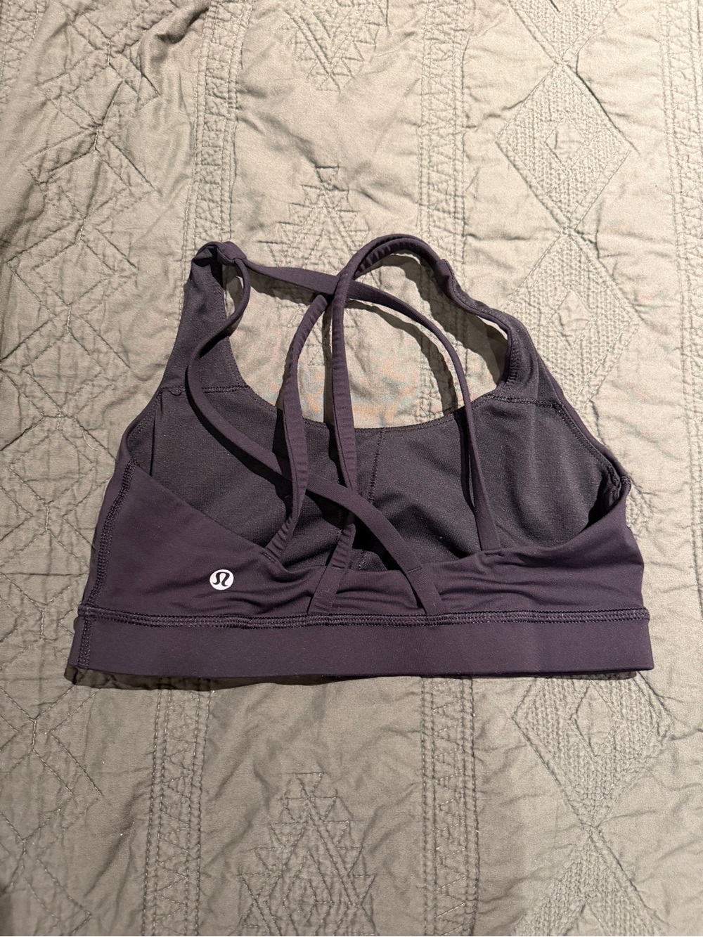 lululemon athletica Strappy Sports Bra in Black Size 6